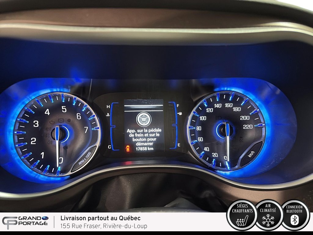 2021 Chrysler Grand Caravan TRÈS BAS KILOMÉTRAGE !!! in Rivière-du-loup, Quebec - 16 - w1024h768px