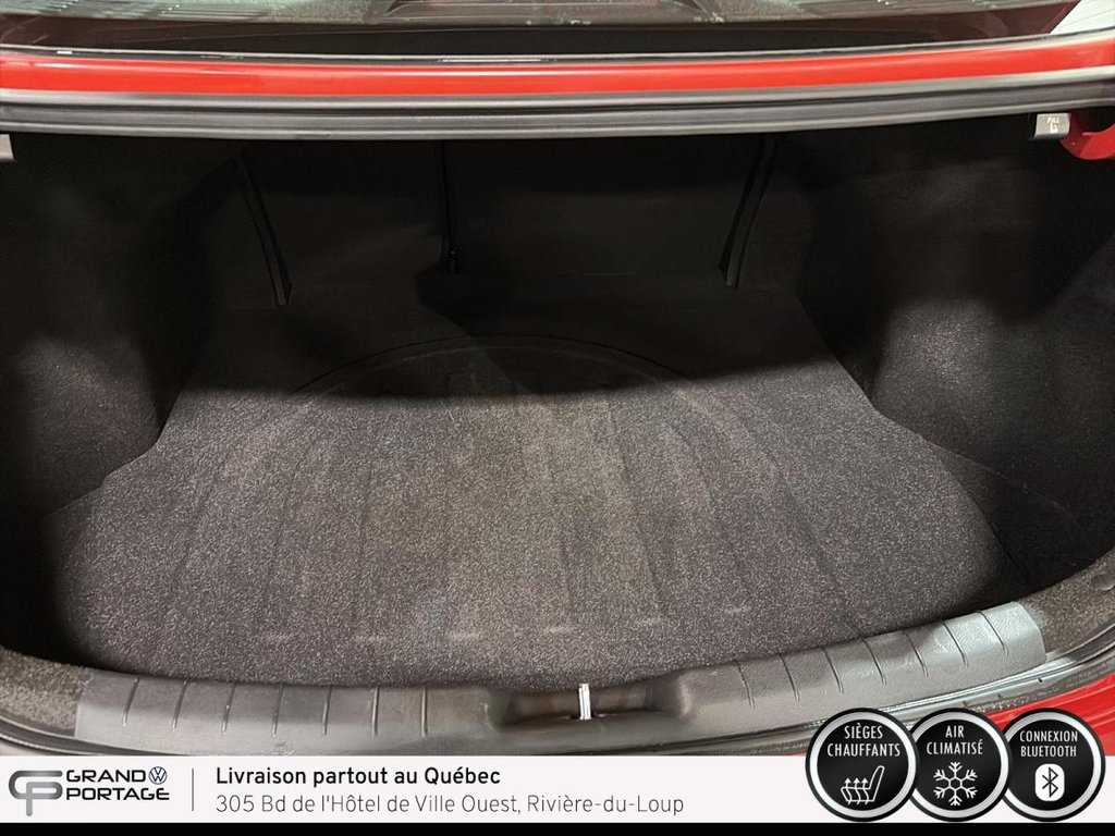 2020 Hyundai Elantra Luxury, CVT à traction avant in Rivière-du-loup, Quebec - 10 - w1024h768px