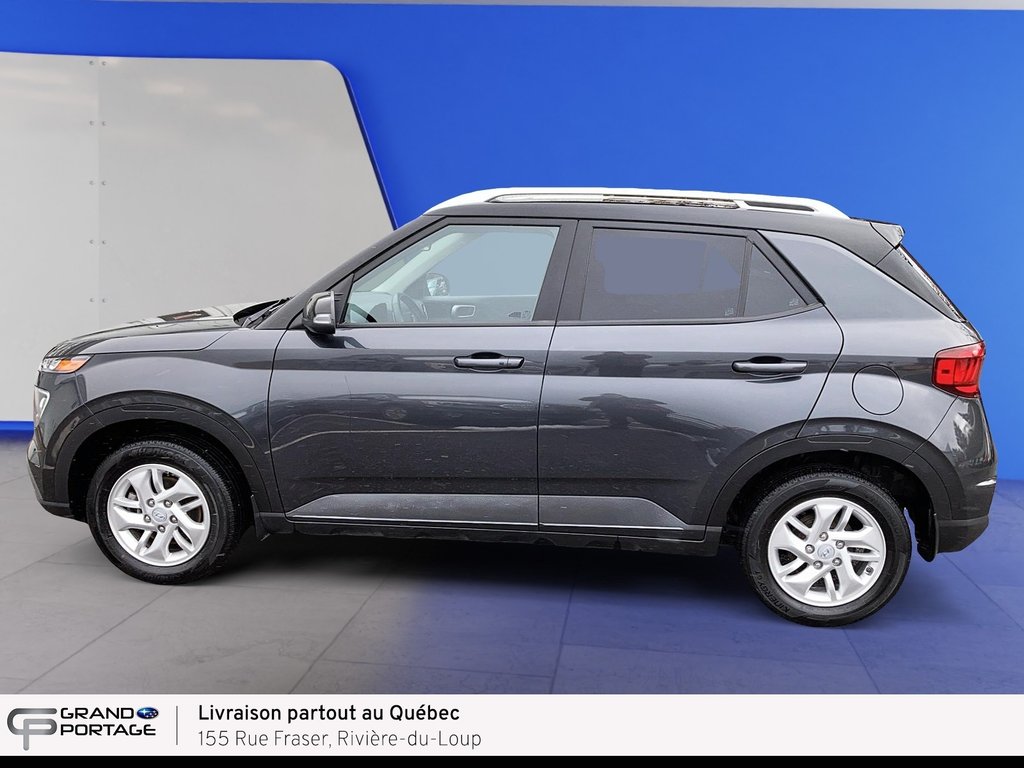 2022 Hyundai Venue Essential, CVT à traction avant in Rivière-du-loup, Quebec - 8 - w1024h768px