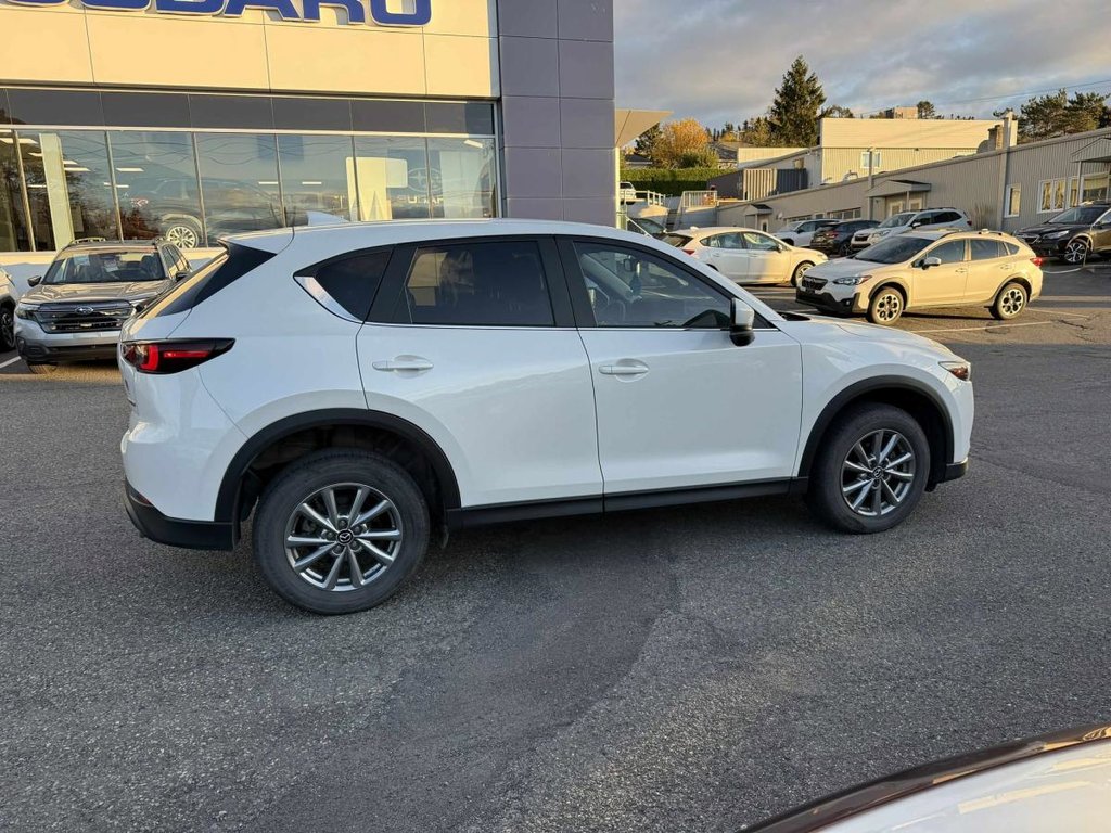 Mazda CX-5 GS, boîte automatique à traction intégrale 2023 à Rivière-du-loup, Québec - 4 - w1024h768px