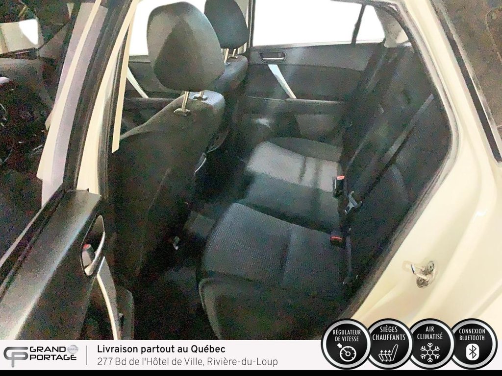 2013 Mazda 3 VENDU TEL QUEL in Rivière-du-loup, Quebec - 14 - w1024h768px