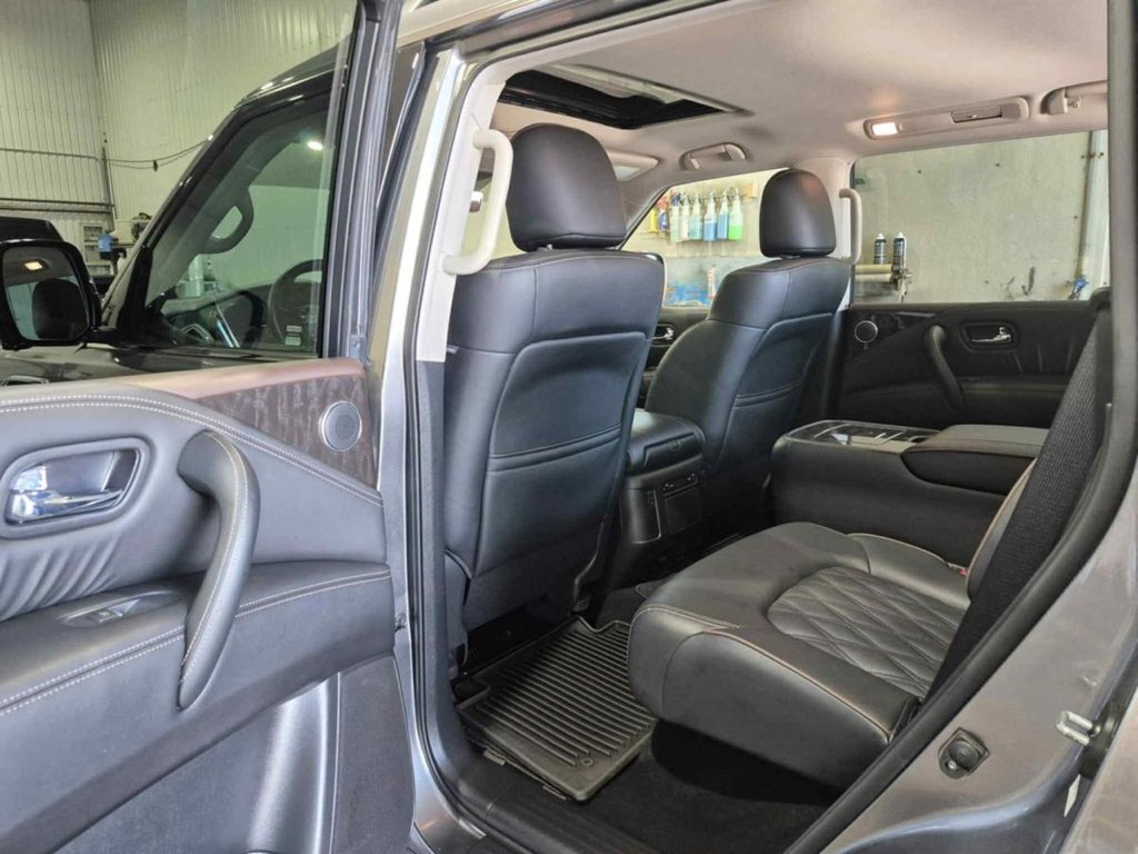 Nissan Armada Platine, boîte automatique, 4X4 2024 à Rivière-du-loup, Québec - 8 - w1024h768px