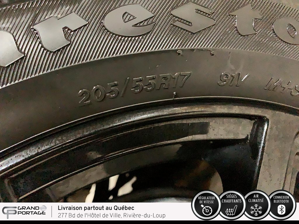 2022 Nissan Kicks SR, CVT à traction avant in Rivière-du-loup, Quebec - 21 - w1024h768px