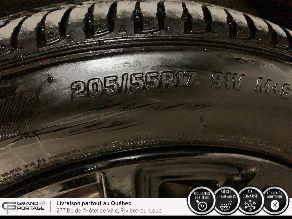 2022 Nissan Kicks SV, CVT à traction avant in Rivière-du-loup, Quebec - 21 - w1024h768px