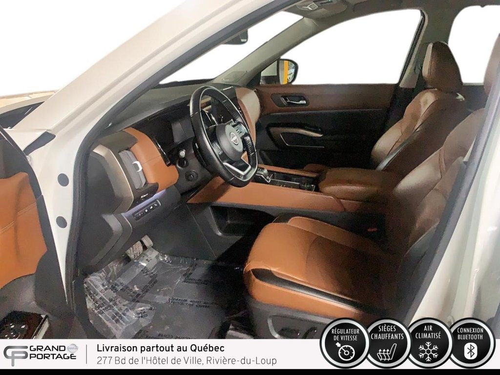 Nissan Pathfinder Platinum, boîte automatique à 4 roues motrices 2022 à Rivière-du-loup, Québec - 12 - w1024h768px