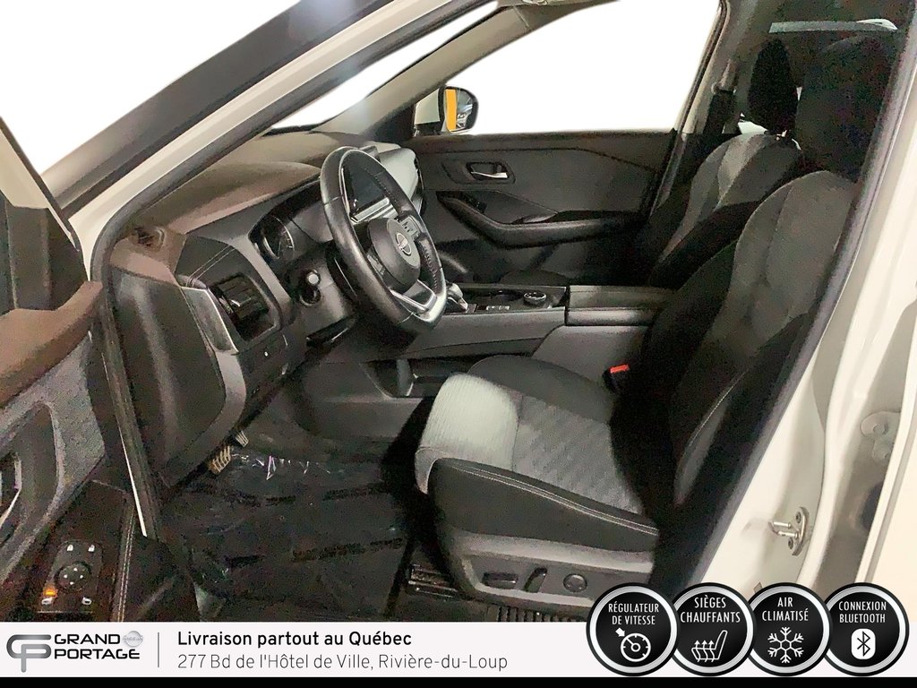 Nissan Rogue SV, CVT à traction intégrale 2022 à Rivière-du-loup, Québec - 12 - w1024h768px