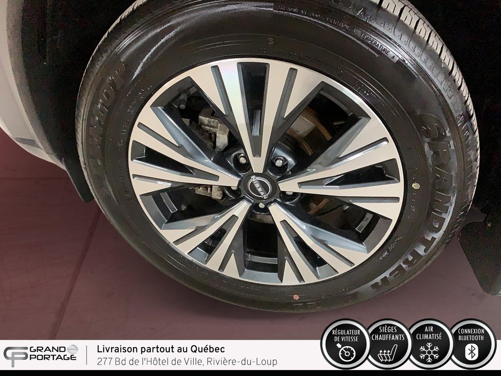 Nissan Rogue SV, CVT à traction intégrale 2023 à Rivière-du-loup, Québec - 9 - w1024h768px