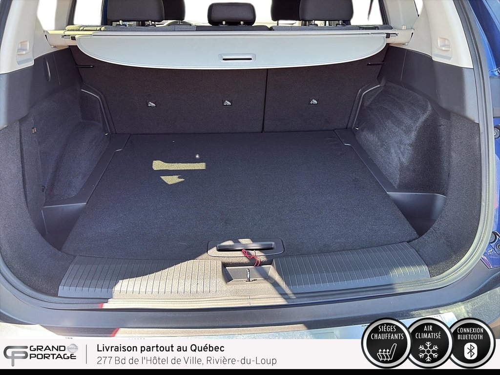 Nissan Rogue SV, CVT à traction intégrale 2023 à Rivière-du-loup, Québec - 9 - w1024h768px