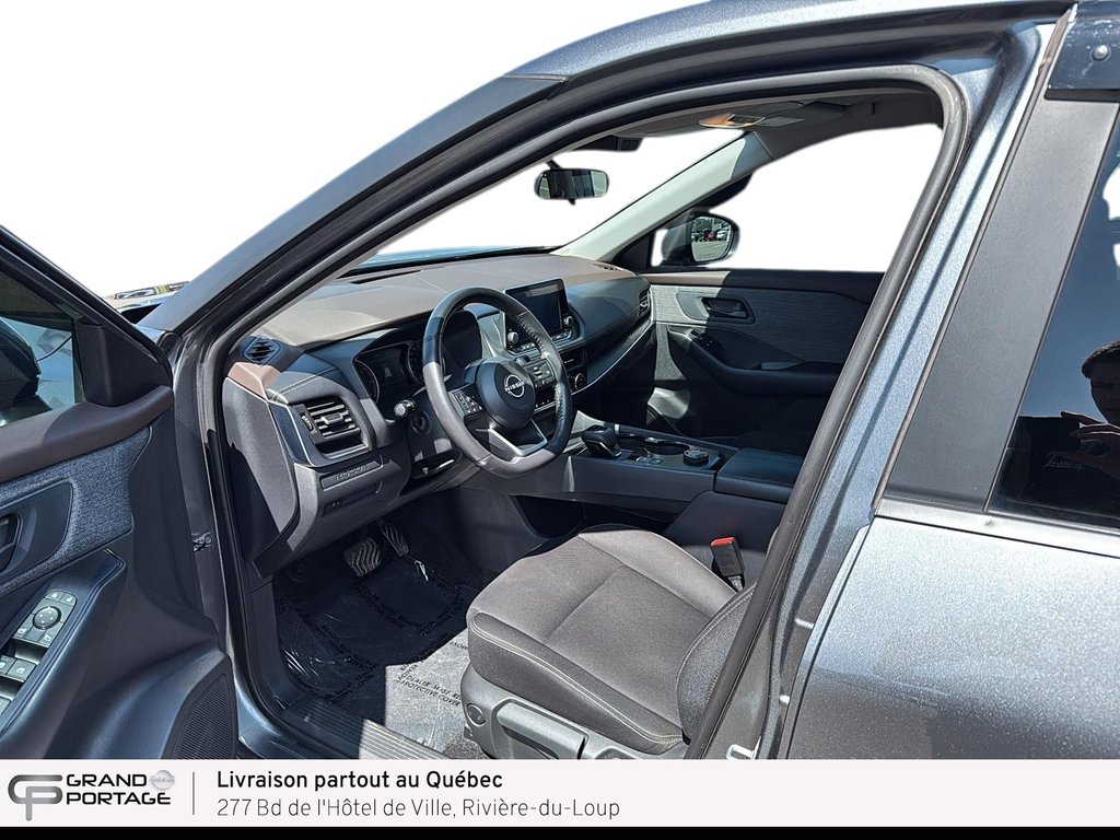 Nissan Rogue S, CVT à traction intégrale 2023 à Rivière-du-loup, Québec - 12 - w1024h768px
