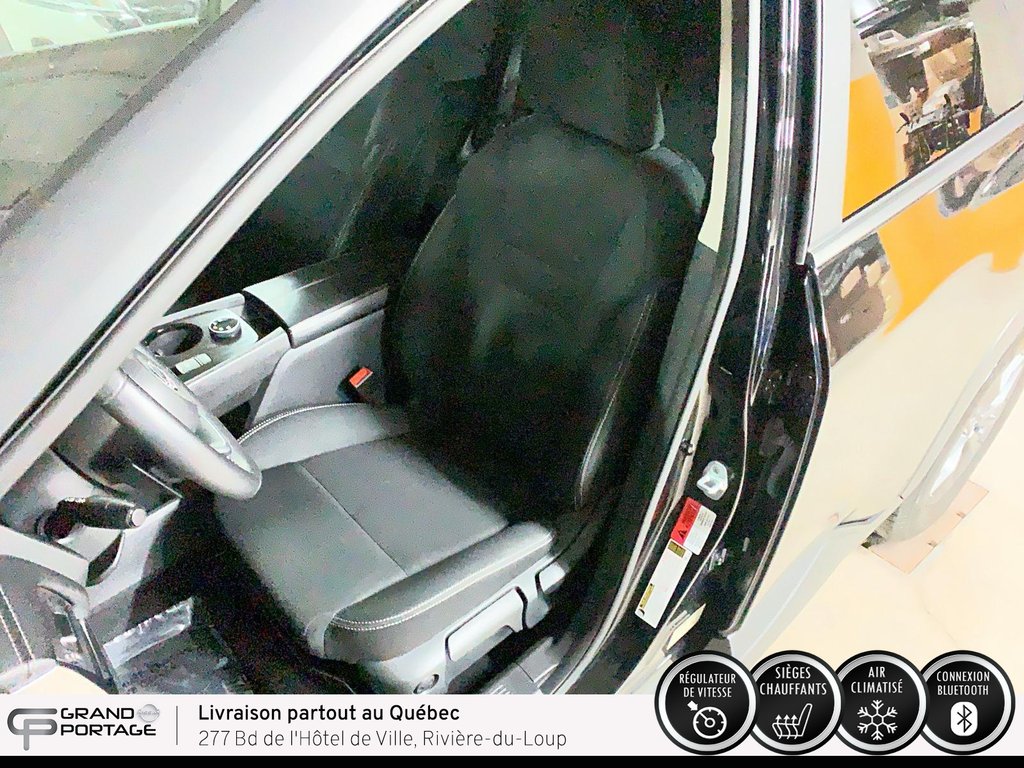 Nissan Rogue S, CVT à traction intégrale 2023 à Rivière-du-loup, Québec - 13 - w1024h768px