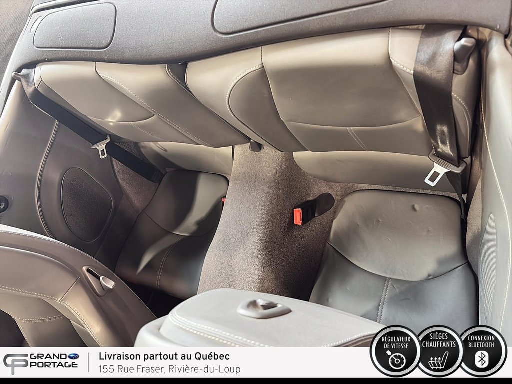 Porsche 911 Turbo S, PDK, Convertible, Bas KM 2012 à Rivière-du-loup, Québec - 16 - w1024h768px