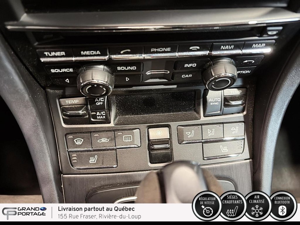 Porsche 911 Targa 4 GTS, PDK, Premium Package, 2 ans Garantie 2016 à Rivière-du-loup, Québec - 18 - w1024h768px