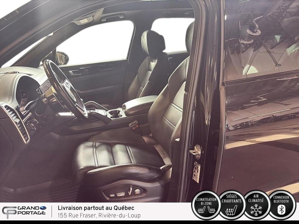Porsche Cayenne GTS, Garantie Porsche (Certifiée 2 ans) 2021 à Rivière-du-loup, Québec - 13 - w1024h768px