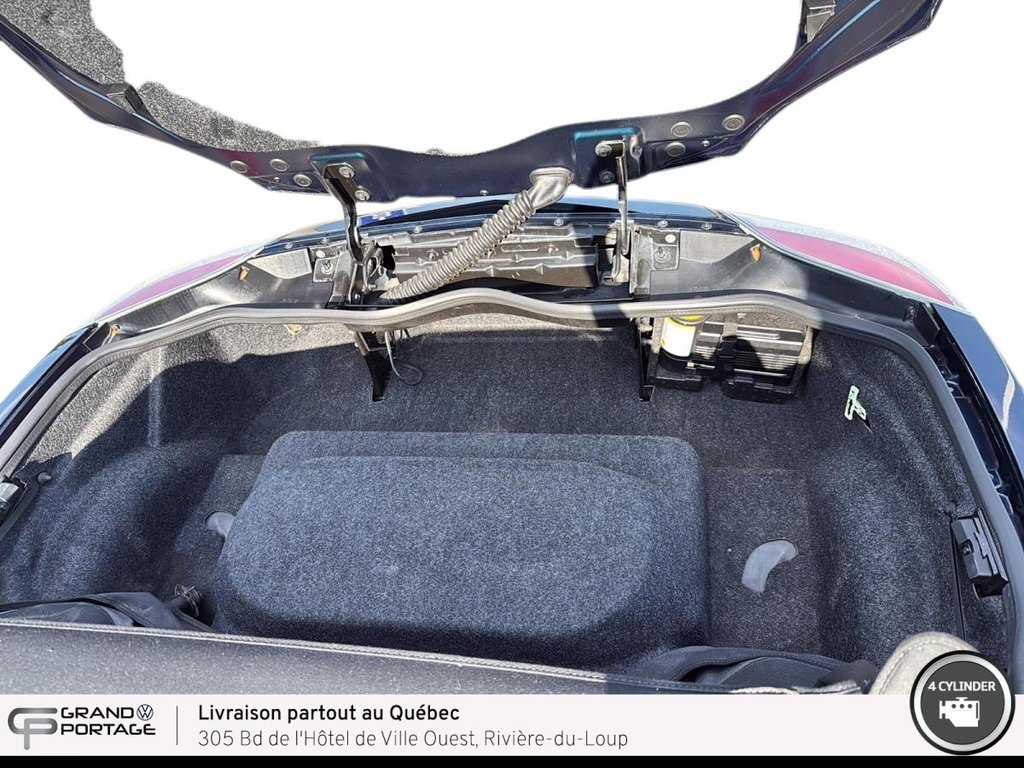 Saturn Sky Base, boîte manuelle à propulsion 2007 à Rivière-du-loup, Québec - 12 - w1024h768px