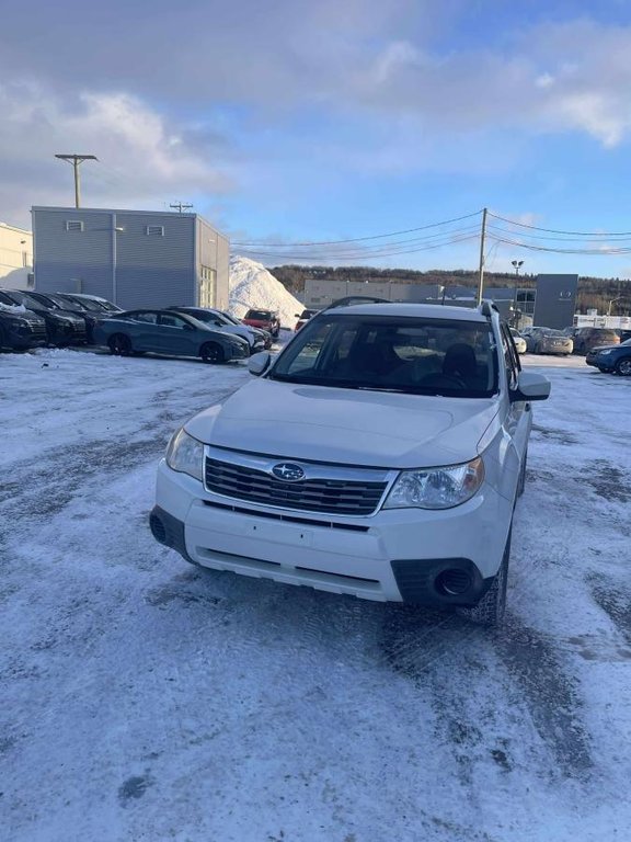 Subaru Forester VENDU TEL QUEL 2009 à Rivière-du-loup, Québec - 1 - w1024h768px