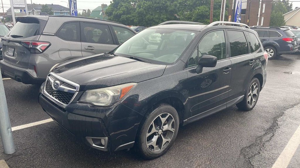 Subaru Forester VENDU TEL QUEL 2014 à Rivière-du-loup, Québec - 1 - w1024h768px