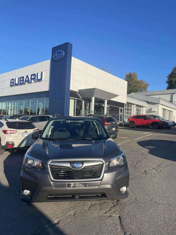 Subaru Forester 2.5i Tourisme, CVT à traction intégrale 2020 à Rivière-du-loup, Québec - 2 - w1024h768px