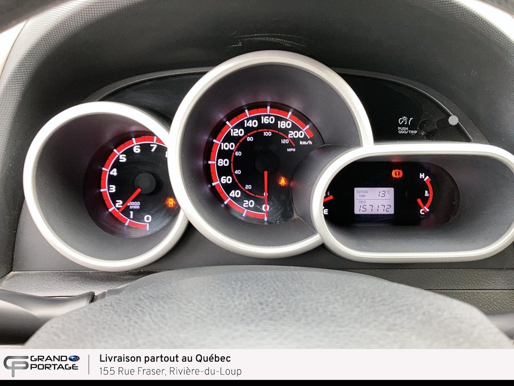 Toyota Matrix Base, boîte manuelle à traction avant 2014 à Rivière-du-loup, Québec - 16 - w1024h768px