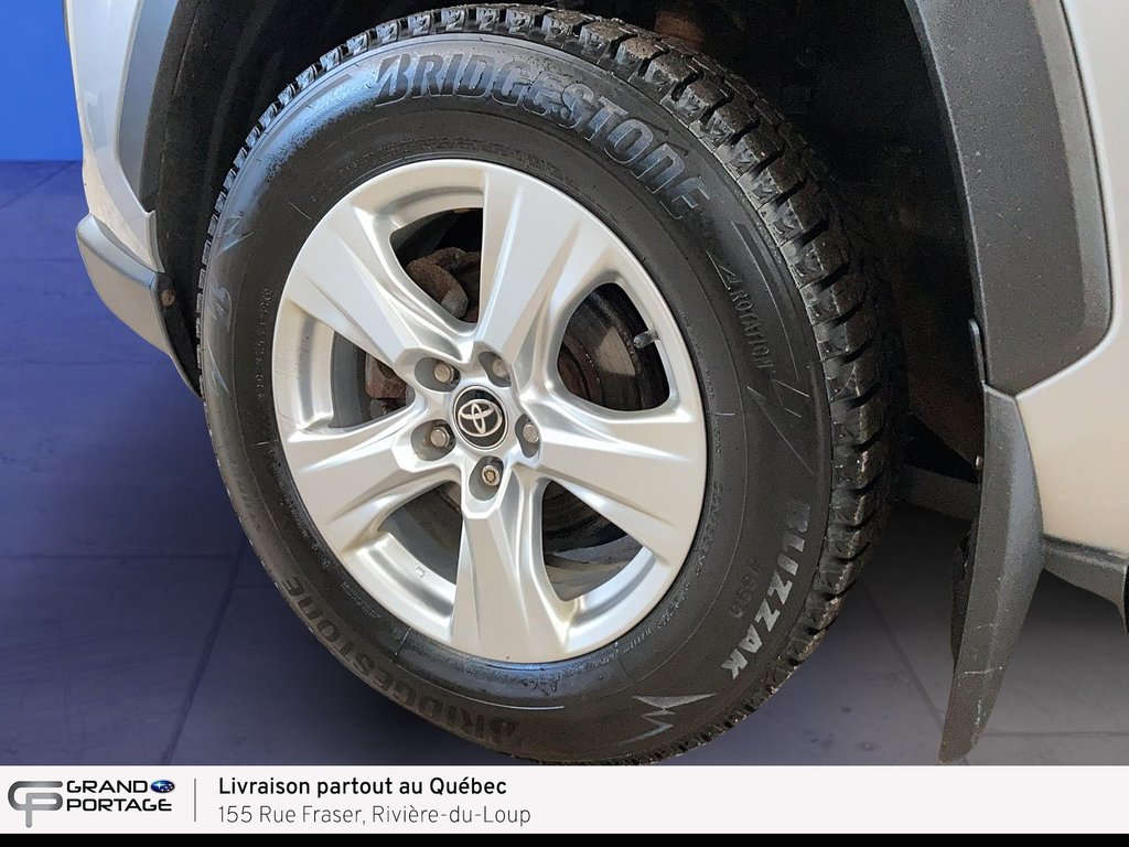 2021 Toyota RAV4 hybride XLE, CVT à traction intégrale in Rivière-du-loup, Quebec - 9 - w1024h768px