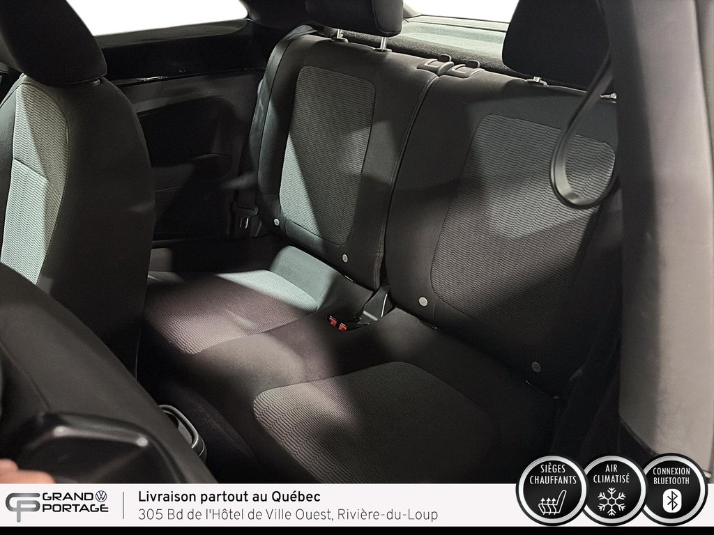 2014 Volkswagen Beetle 2.5 L, boîte automatique à traction avant in Rivière-du-loup, Quebec - 13 - w1024h768px