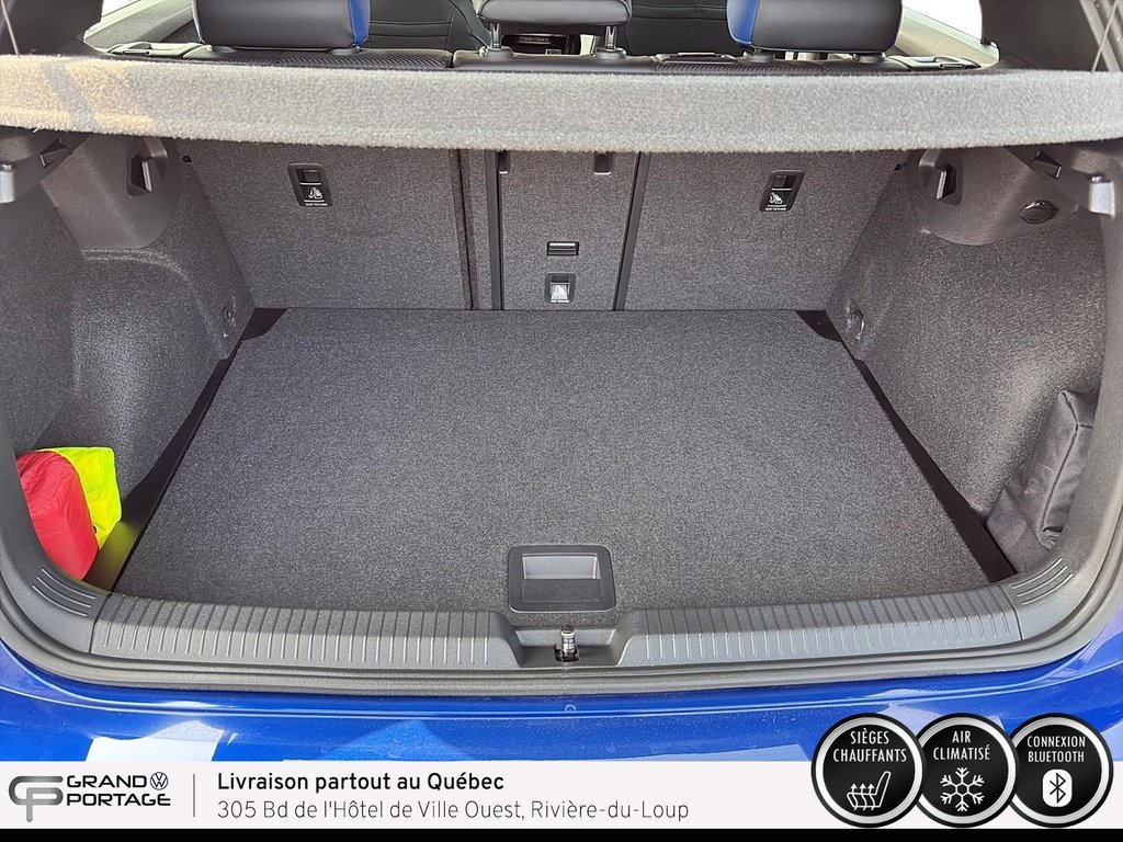 Volkswagen Golf R Base, boîte automatique à traction avant 2024 à Rivière-du-loup, Québec - 9 - w1024h768px