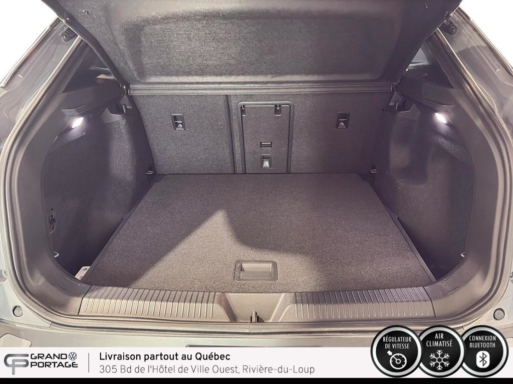 Volkswagen ID.4 Pro, Boîte automatique à traction intégrale 2023 à Rivière-du-loup, Québec - 9 - w1024h768px