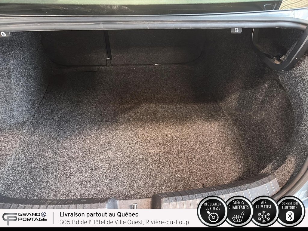 2019 Volkswagen Jetta Highline, boîte automatique à traction avant in Rivière-du-loup, Quebec - 9 - w1024h768px