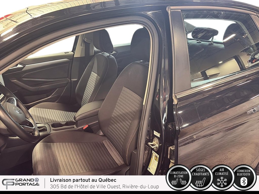 2022 Volkswagen Jetta Trendline, boîte automatique à traction avant in Rivière-du-loup, Quebec - 12 - w1024h768px