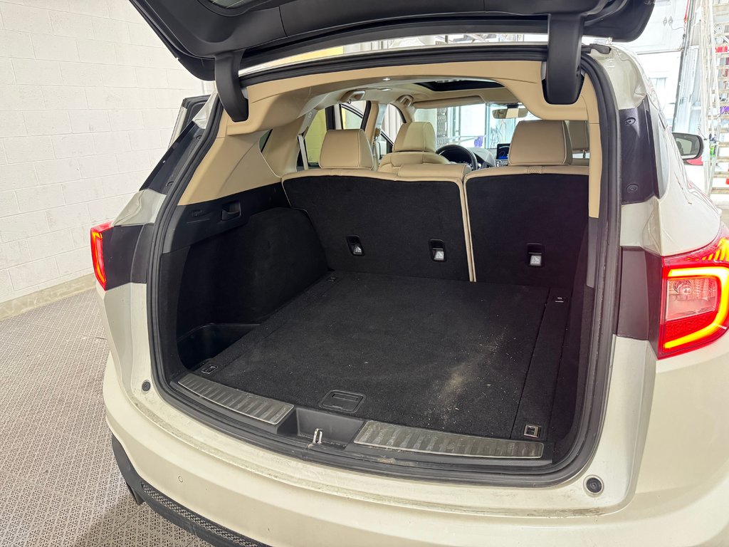 Acura RDX Platinum Elite AWD Toit Ouvrant Cuir 2019 à Terrebonne, Québec - 27 - w1024h768px