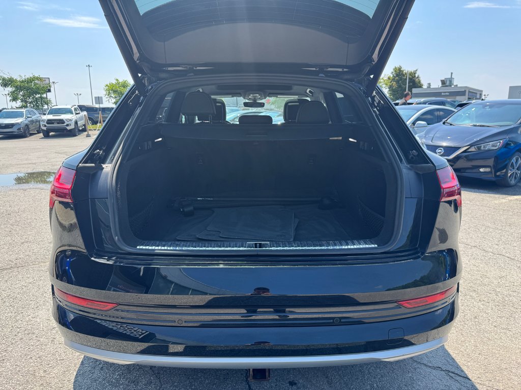 Audi E-TRON Technik AWD Caméra De Recul 2019 à Terrebonne, Québec - 26 - w1024h768px