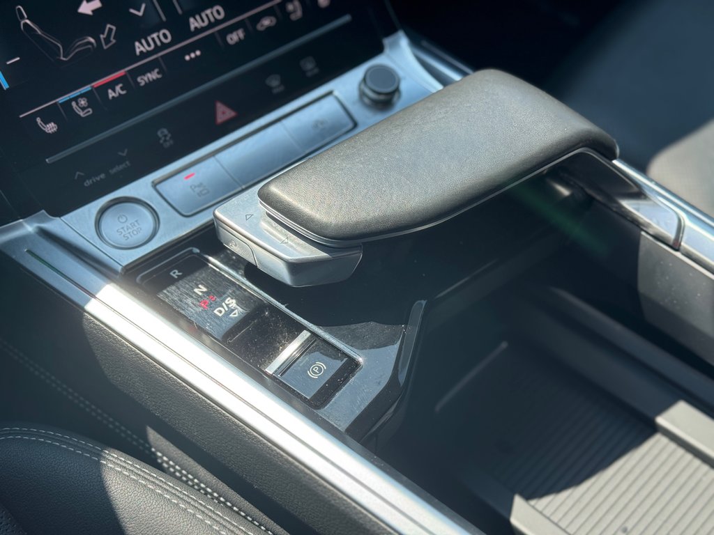 Audi E-TRON Technik AWD Caméra De Recul 2019 à Terrebonne, Québec - 20 - w1024h768px