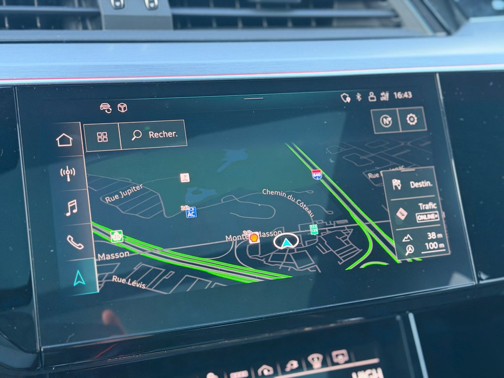 2022 Audi e-tron Technik AWD Caméra De Recul in Terrebonne, Quebec - 17 - w1024h768px
