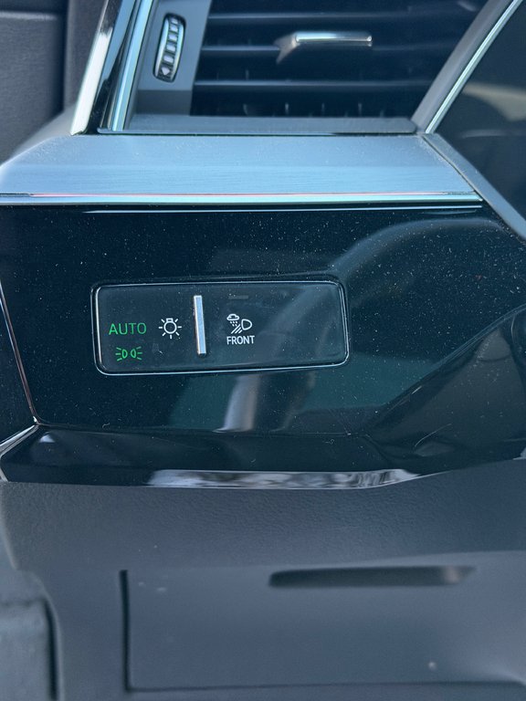 2022 Audi e-tron Technik AWD Caméra De Recul in Terrebonne, Quebec - 12 - w1024h768px