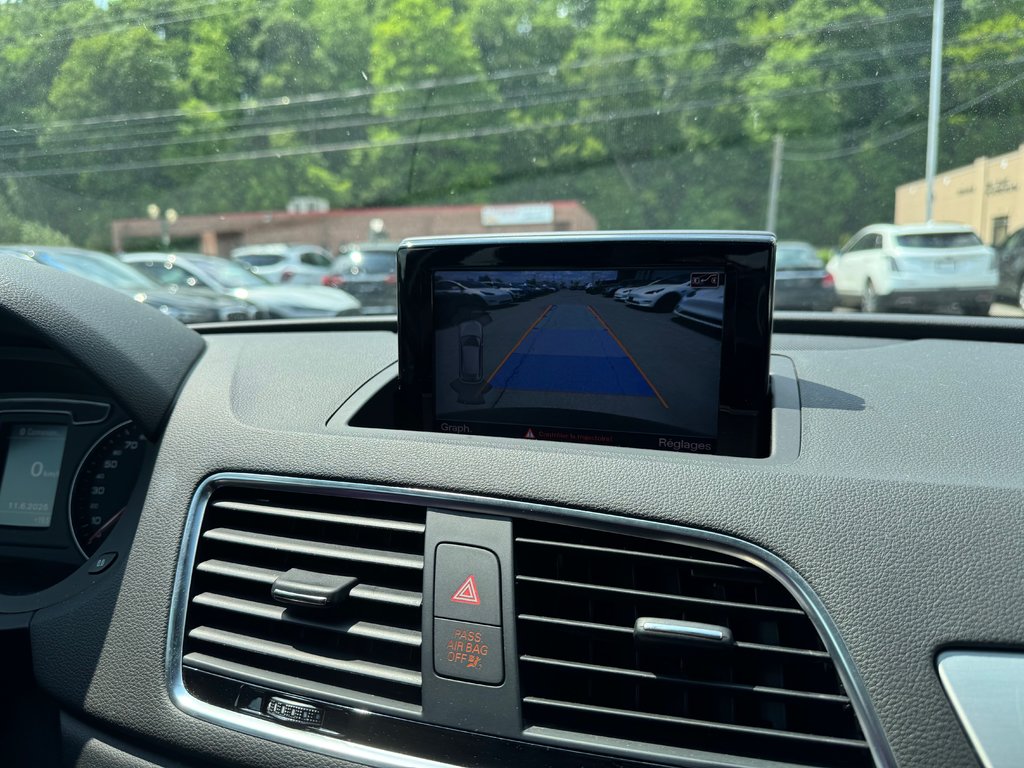 Audi Q3 Technik Cuir Toit Panoramique Bas Kilométrage 2016 à Terrebonne, Québec - 18 - w1024h768px