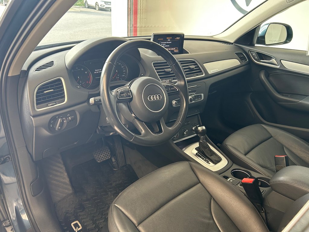 2017 Audi Q3 KOMFORT in Boucherville, Quebec - 12 - w1024h768px
