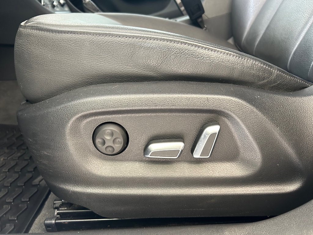 2017 Audi Q3 KOMFORT in Boucherville, Quebec - 32 - w1024h768px