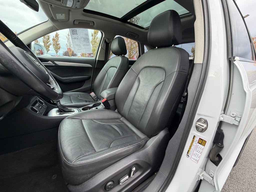 Audi Q3 Progressiv, CUIR, TOIT, NAV 2018 à Boucherville, Québec - 14 - w1024h768px