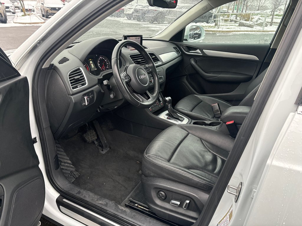 Audi Q3 Progressiv, CUIR, TOIT, NAV 2018 à Boucherville, Québec - 19 - w1024h768px