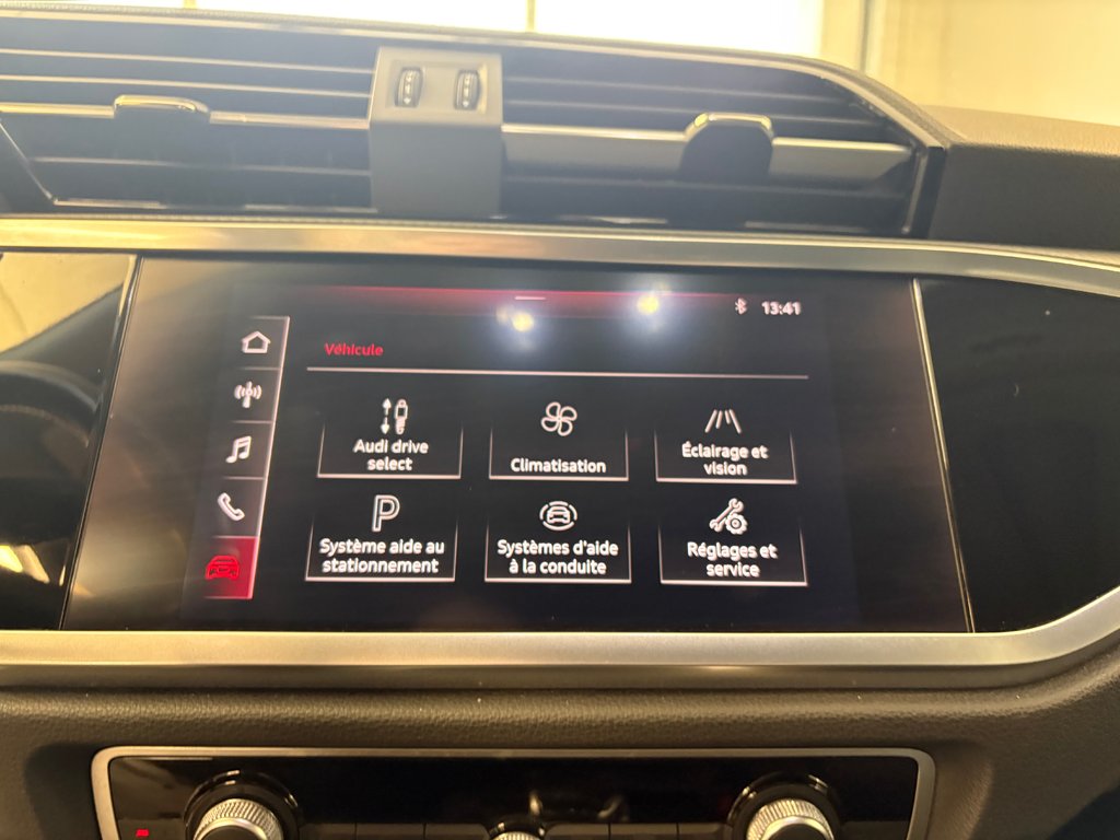 2020 Audi Q3 Komfort 45 QUATTRO in Boucherville, Quebec - 19 - w1024h768px