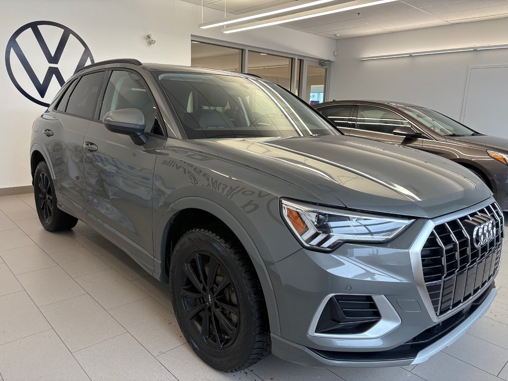 2020 Audi Q3 Komfort 45 QUATTRO in Boucherville, Quebec - 4 - w1024h768px