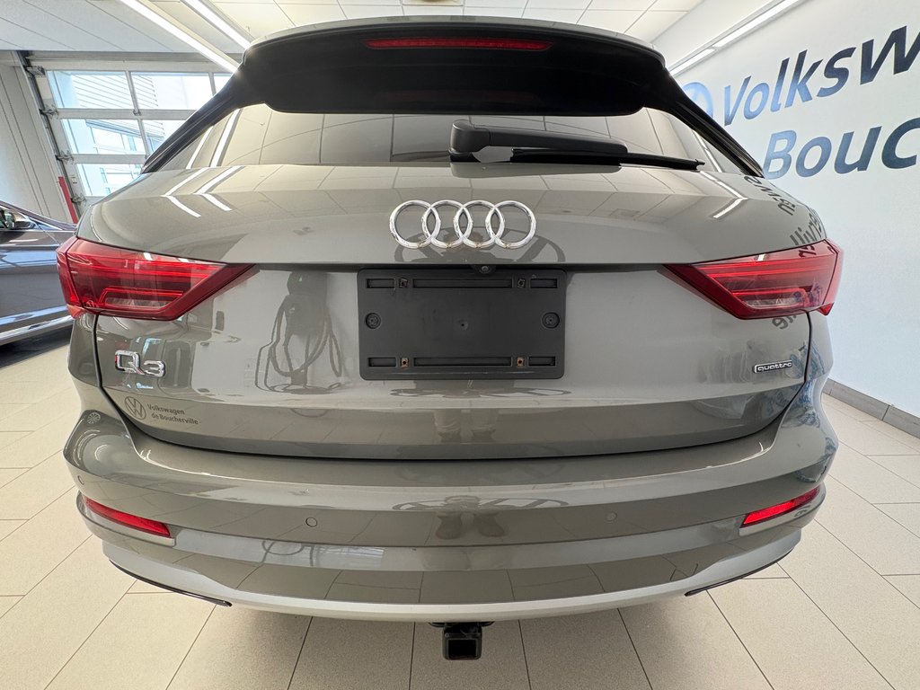 2020 Audi Q3 Komfort 45 QUATTRO in Boucherville, Quebec - 9 - w1024h768px