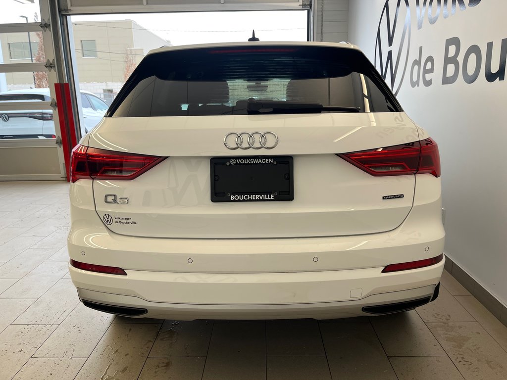 2021 Audi Q3 Komfort in Boucherville, Quebec - 3 - w1024h768px