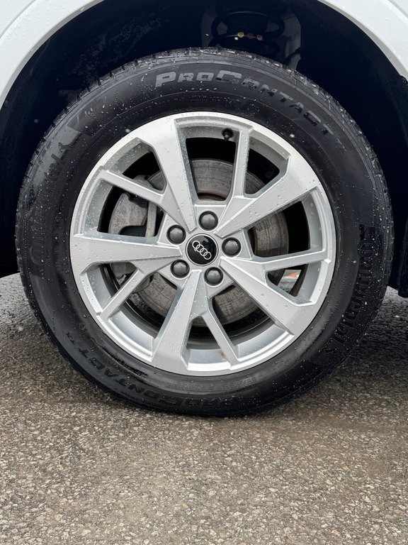 2022 Audi Q3 45 Cuir Toit Panoramique in Terrebonne, Quebec - 24 - w1024h768px