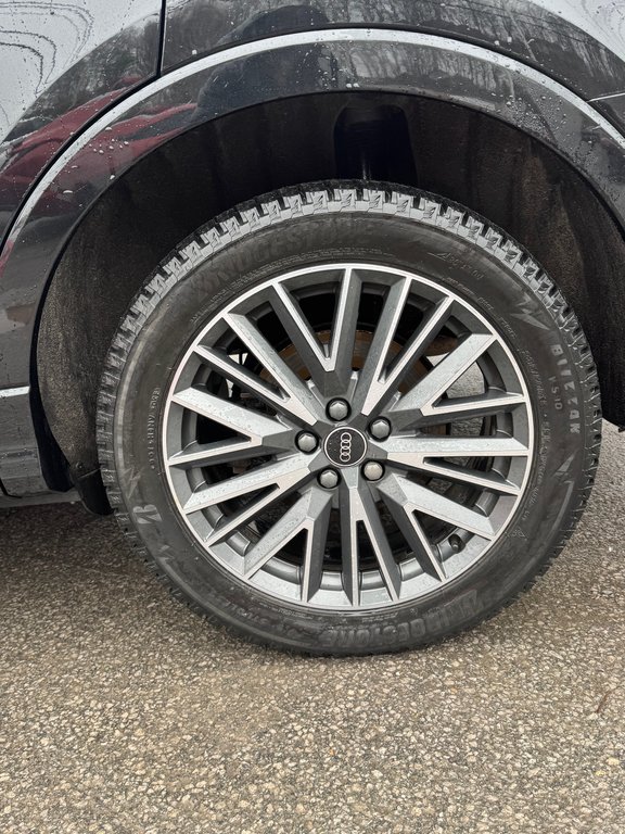 2022 Audi Q3 Komfort Toit Panoramique Bas Kilométrage in Terrebonne, Quebec - 22 - w1024h768px