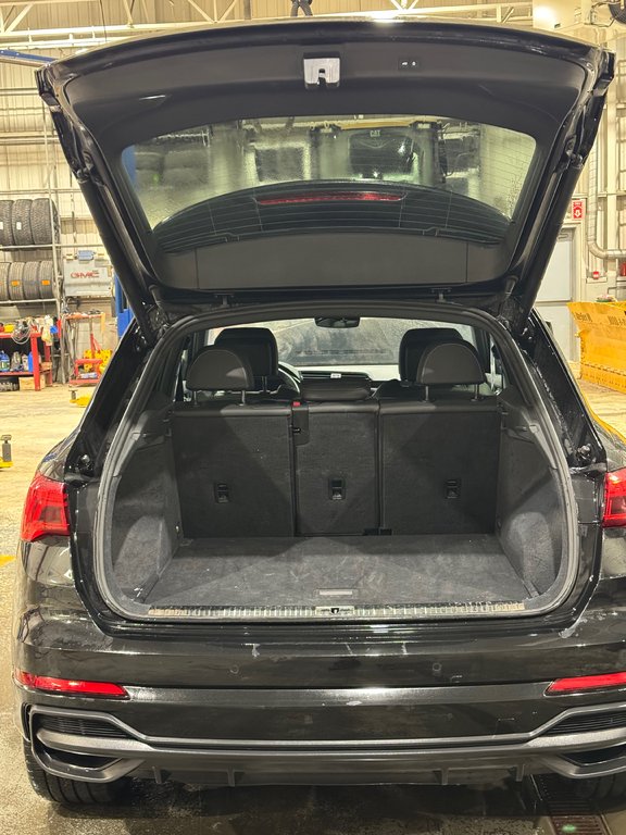 2024 Audi Q3 Progressiv 45 Quattro Toit Panoramique Cuir in Terrebonne, Quebec - 20 - w1024h768px