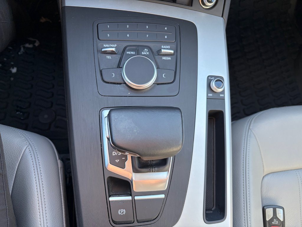 Audi Q5 KOMFORT QUATTRO CUIR APPLE CARPLAY 2020 à Boucherville, Québec - 23 - w1024h768px