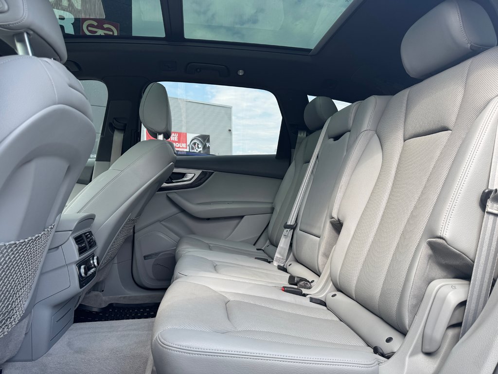 Audi Q7 3.0T Technik S-Line 2017 à Terrebonne, Québec - 24 - w1024h768px