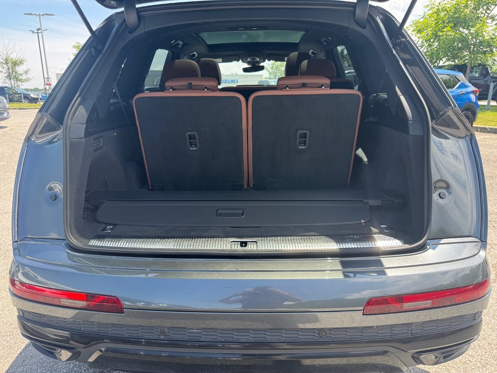 Audi Q7 Komfort S Line Cuir Toit Panoramique 2022 à Terrebonne, Québec - 28 - w1024h768px