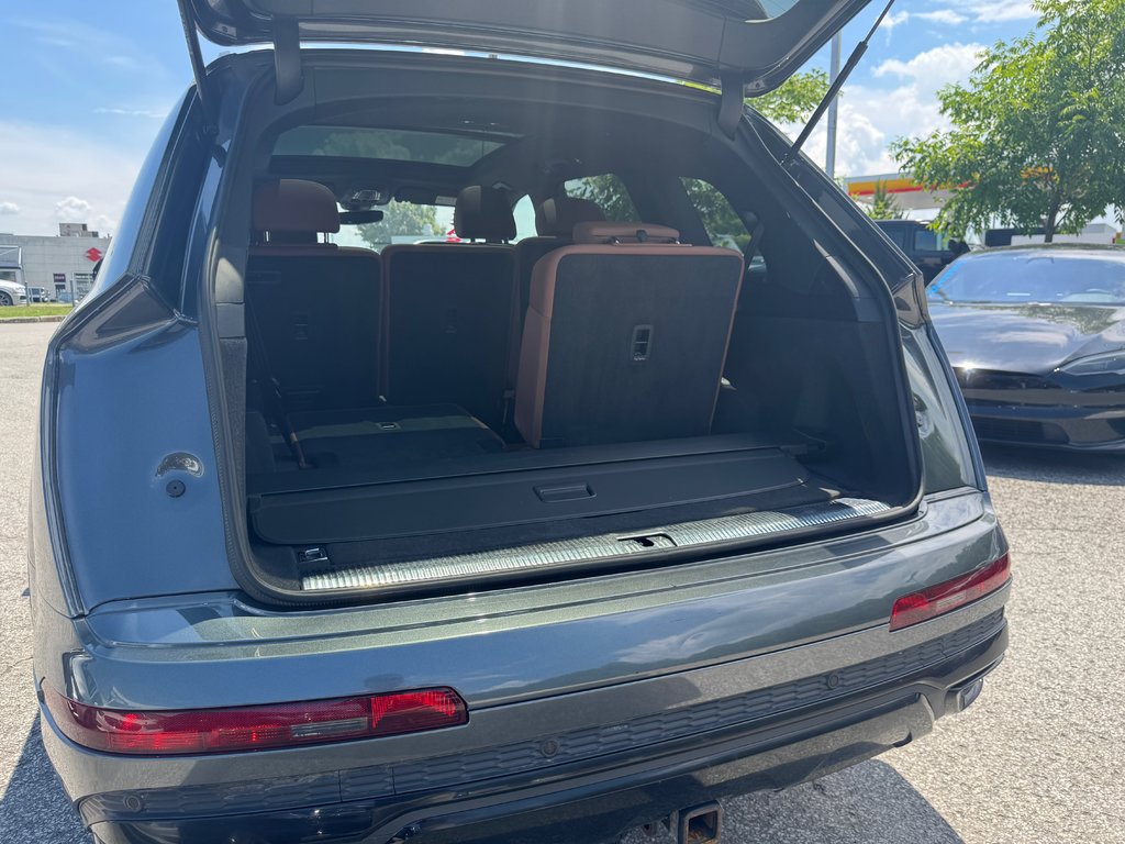 Audi Q7 Komfort S Line Cuir Toit Panoramique 2022 à Terrebonne, Québec - 29 - w1024h768px
