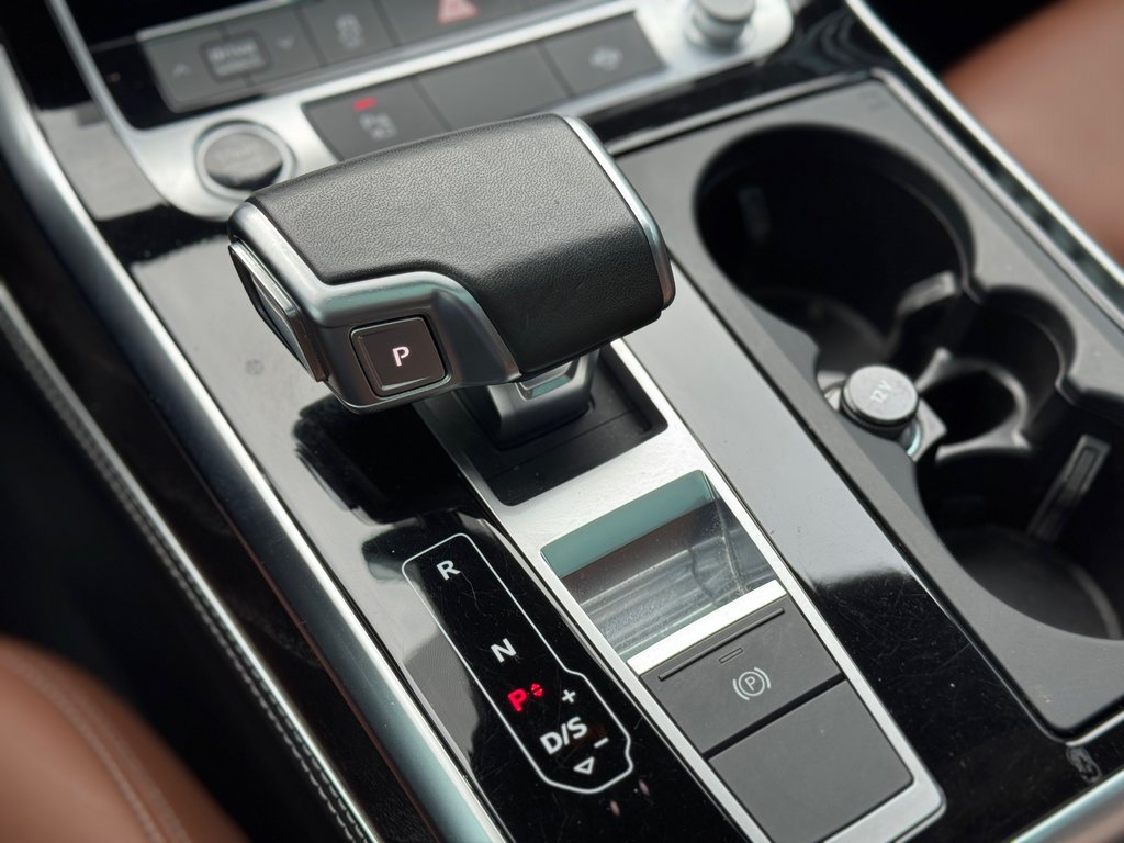 Audi Q8 Progressiv Cuir Toit Panoramique 2024 à Terrebonne, Québec - 21 - w1024h768px